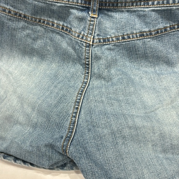 Jean Shorts - Picture 6 of 6